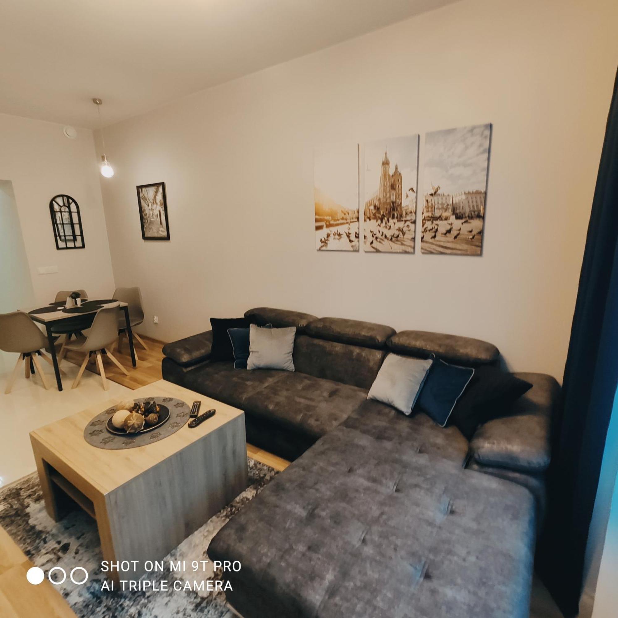 クラクフSeventh Houseアパートメント エクステリア 写真